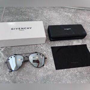 Givenchy Aviator Mirrored Sunglasses black metal with stars pre owned